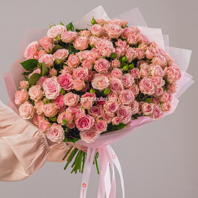 35 кустовых роз